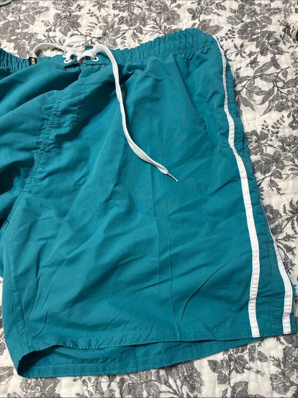 Pacific Surf Teal Men's Cargo Swimtrunks with Drawstring Waist